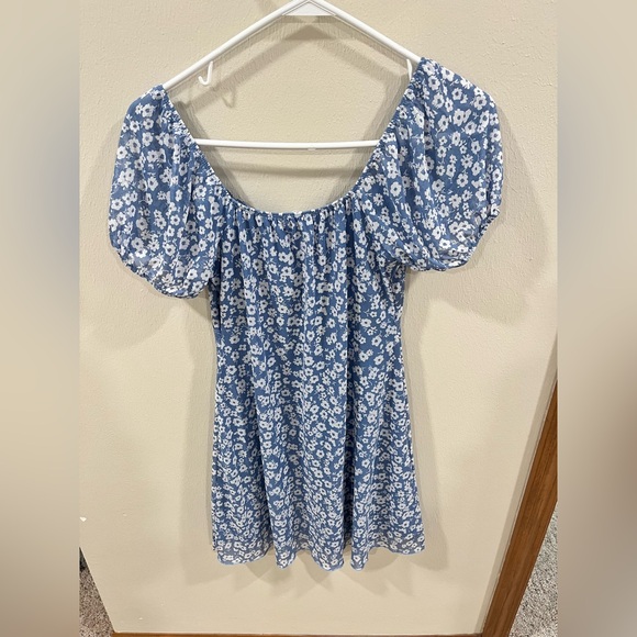 Dee Elly Blue Floral Mesh Mini Dress with Lace Trim - Size Small - Picture 2 of 9